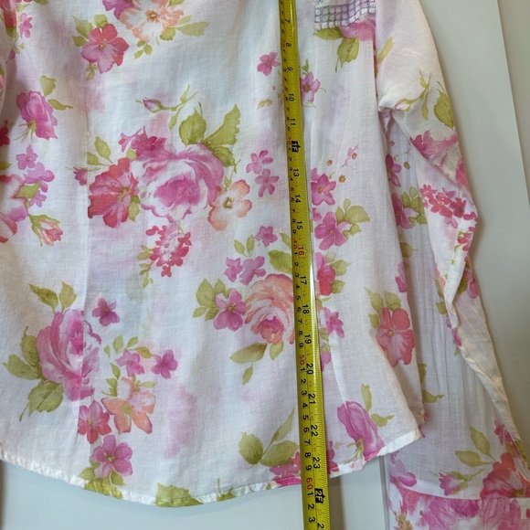 Floral Button Front Blouse Upcycled With Vintage Patches, Embroidery Small - Picture 11 of 13